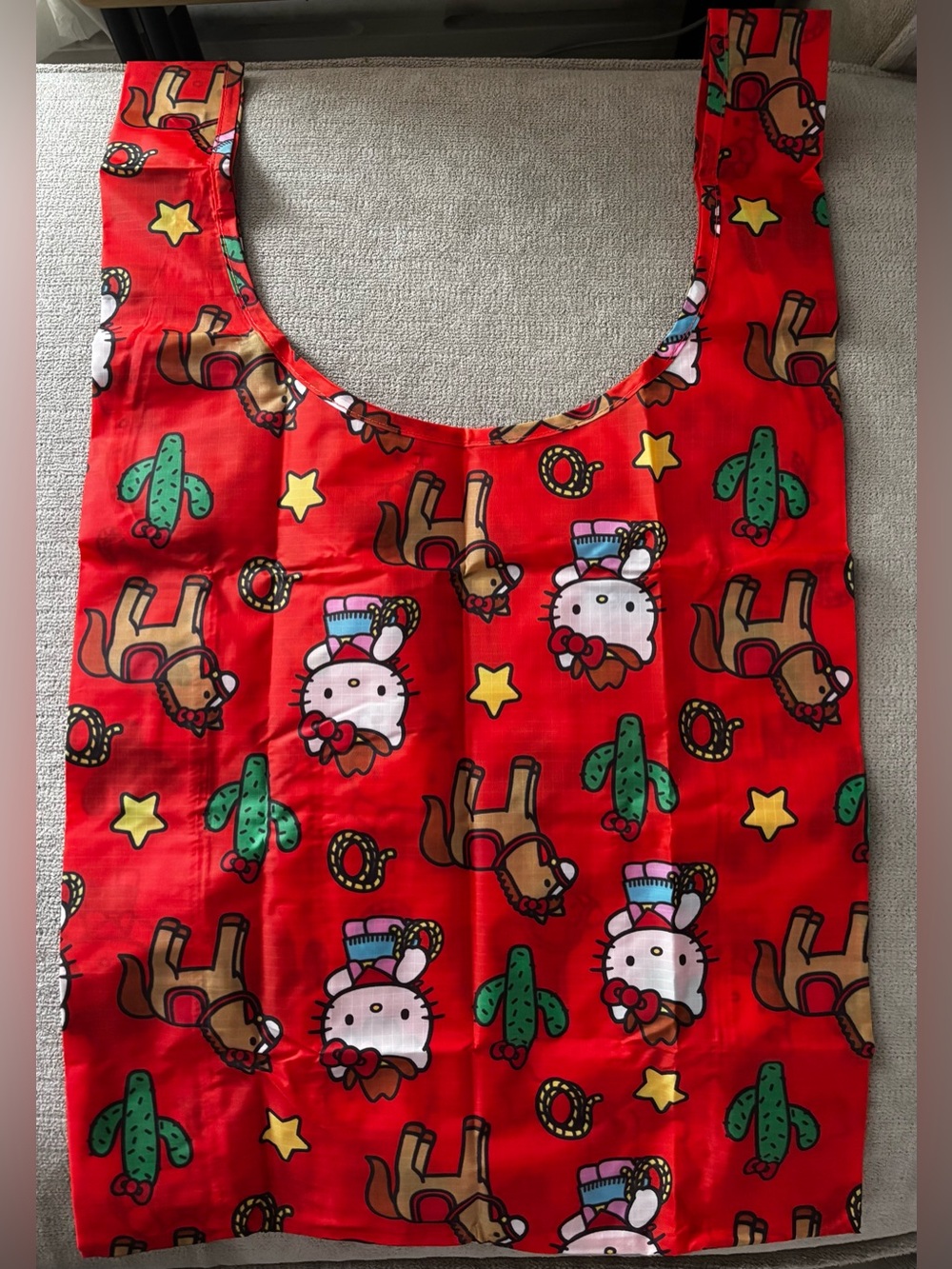 Baggu Standard Hello Kitty Western Red EUC-read description - Picture 2 of 3